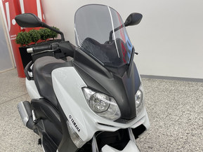 Yamaha X-MaX
