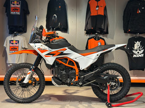 KTM 390