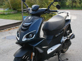 Peugeot Speedfight 4