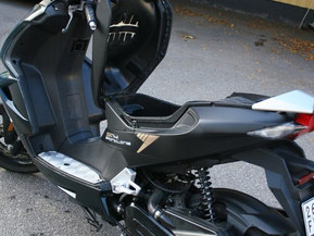 Peugeot Speedfight 4