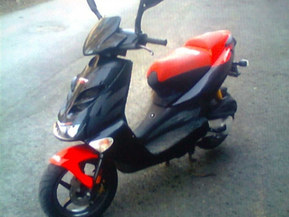 Aprilia SR