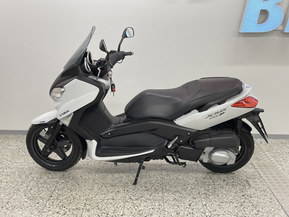 Yamaha X-MaX
