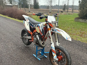KTM 125