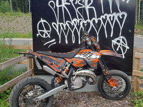KTM 125