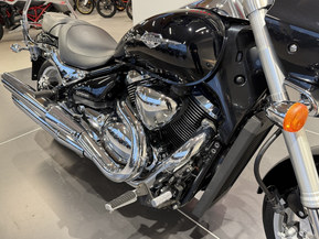 Suzuki Intruder