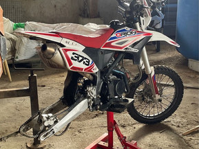 Muu merkki Muu malli