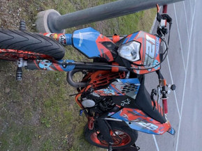 KTM 125