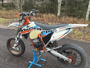 KTM 125