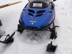 Ski-Doo Touring