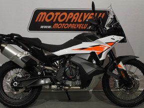 KTM 790