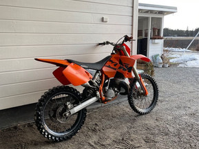 KTM 125