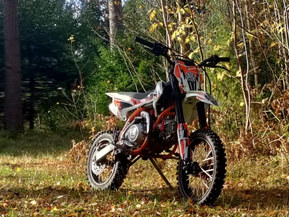 X-Motos Dirt Bike