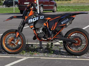 KTM 125