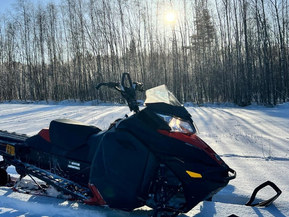 Ski-Doo Summit