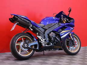 Yamaha YZF-R1