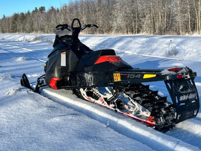 Ski-Doo Summit