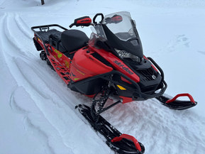 Ski-Doo Expedition