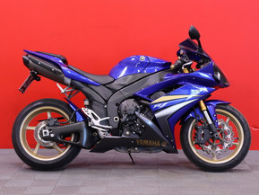 Yamaha YZF-R1