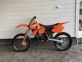 KTM 125