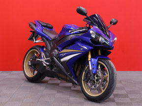 Yamaha YZF-R1