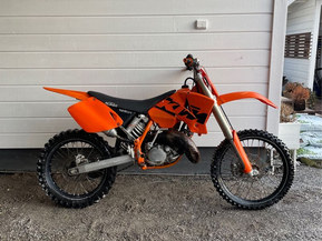 KTM 125