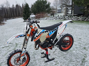 KTM 125