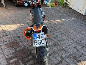 KTM 690