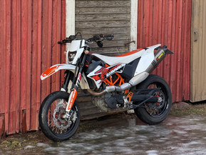 KTM 690