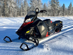 Ski-Doo Summit