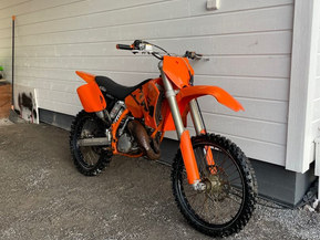 KTM 125