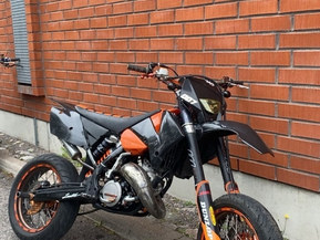KTM 125
