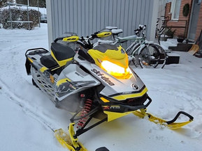 Ski-Doo MX Z