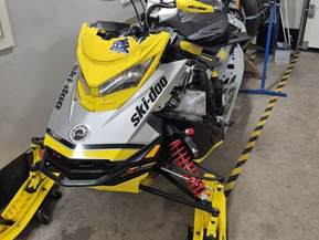 Ski-Doo MX Z