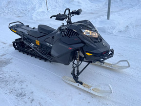 Ski-Doo Summit