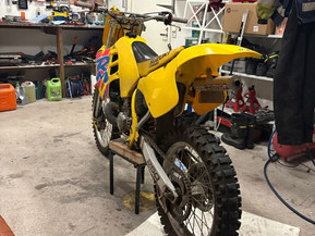 Suzuki RM