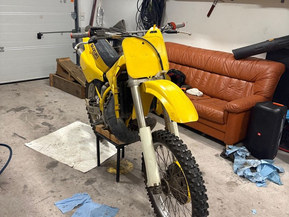 Suzuki RM