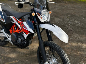 KTM 690