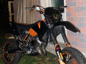 KTM 125