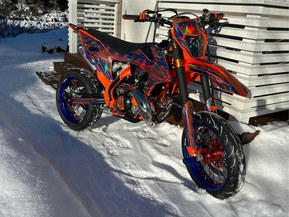 KTM 300