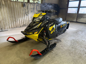Ski-Doo MX Z