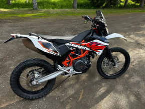 KTM 690