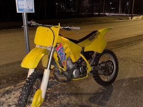 Suzuki RM