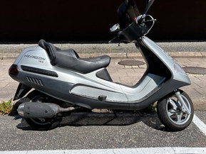 Piaggio Hexagon
