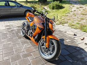 Suzuki GSX