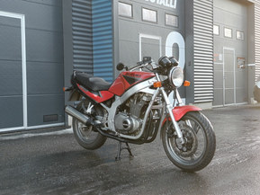 Suzuki GS