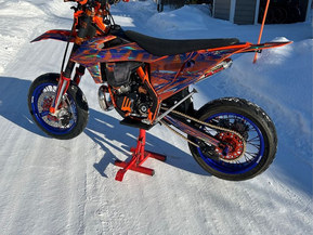 KTM 300