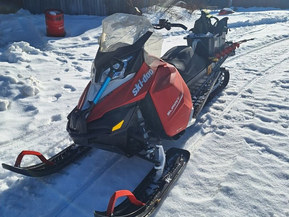Ski-Doo Summit