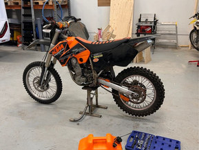 KTM 525