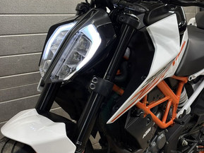 KTM 390