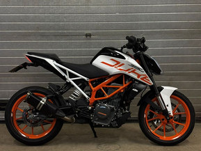 KTM 390